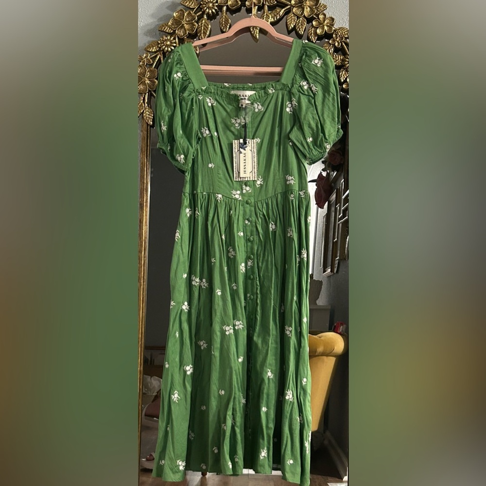 JessaKae Juniper Dress in Cool Green - Medium - Picture 4 of 5